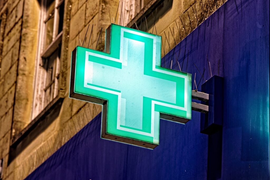 Warminster,,Wiltshire,,Uk,-,December,29,2022:,An,Illuminated,Green